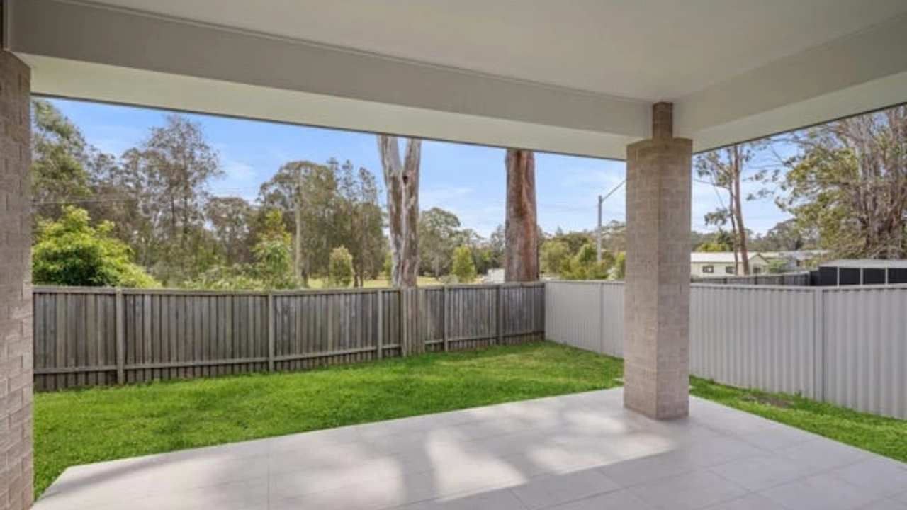 Whole property with 4 rooms for rent