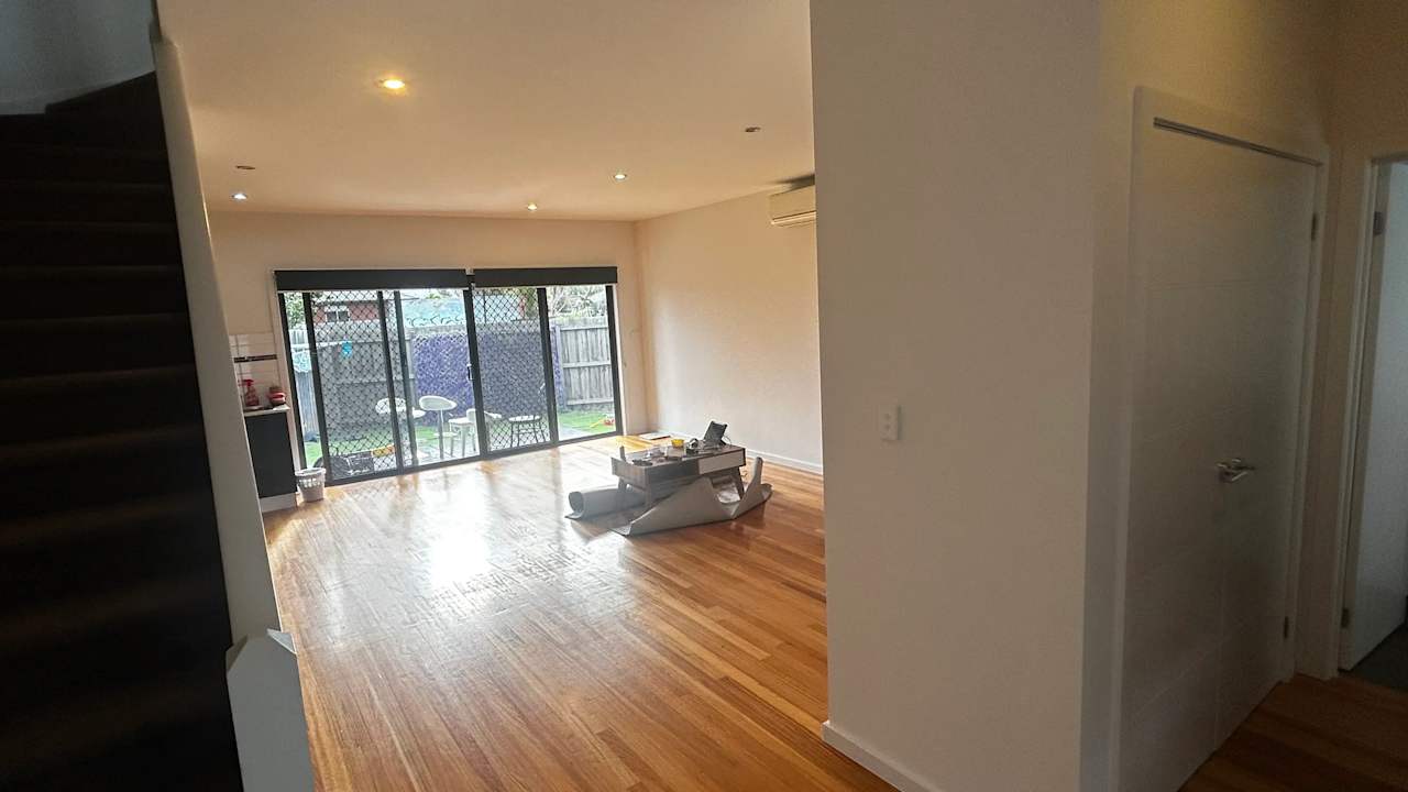 Furnished room with own bathroom