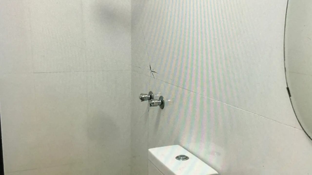 Furnished room with own bathroom