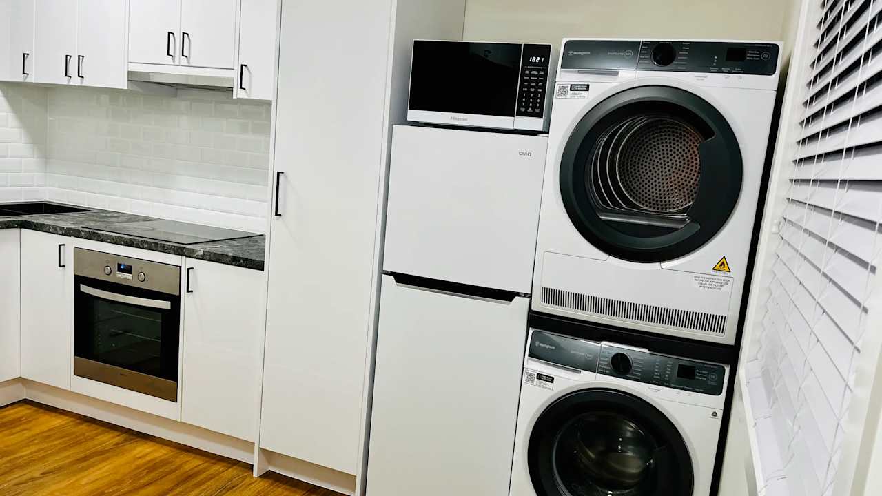 Furnished room granny flat for rent