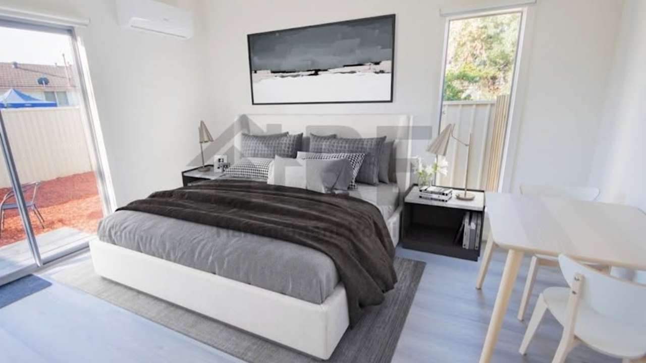 Furnished room with ensuite in a share house