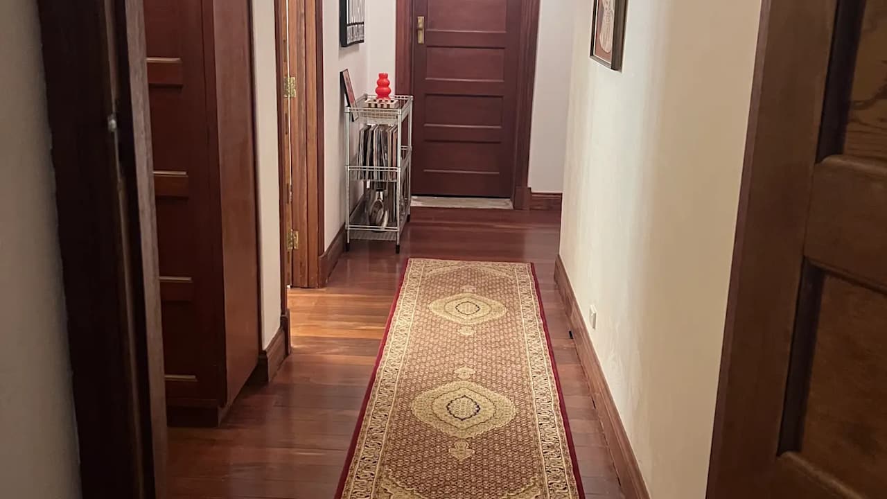 Room in a share house