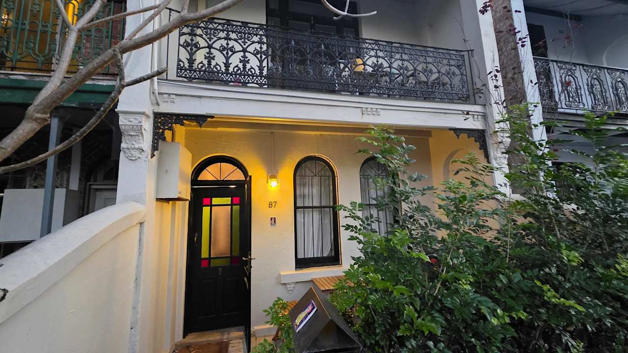 Unfurnished room in a share house