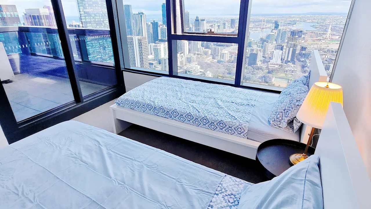 Furnished room in a flatshare