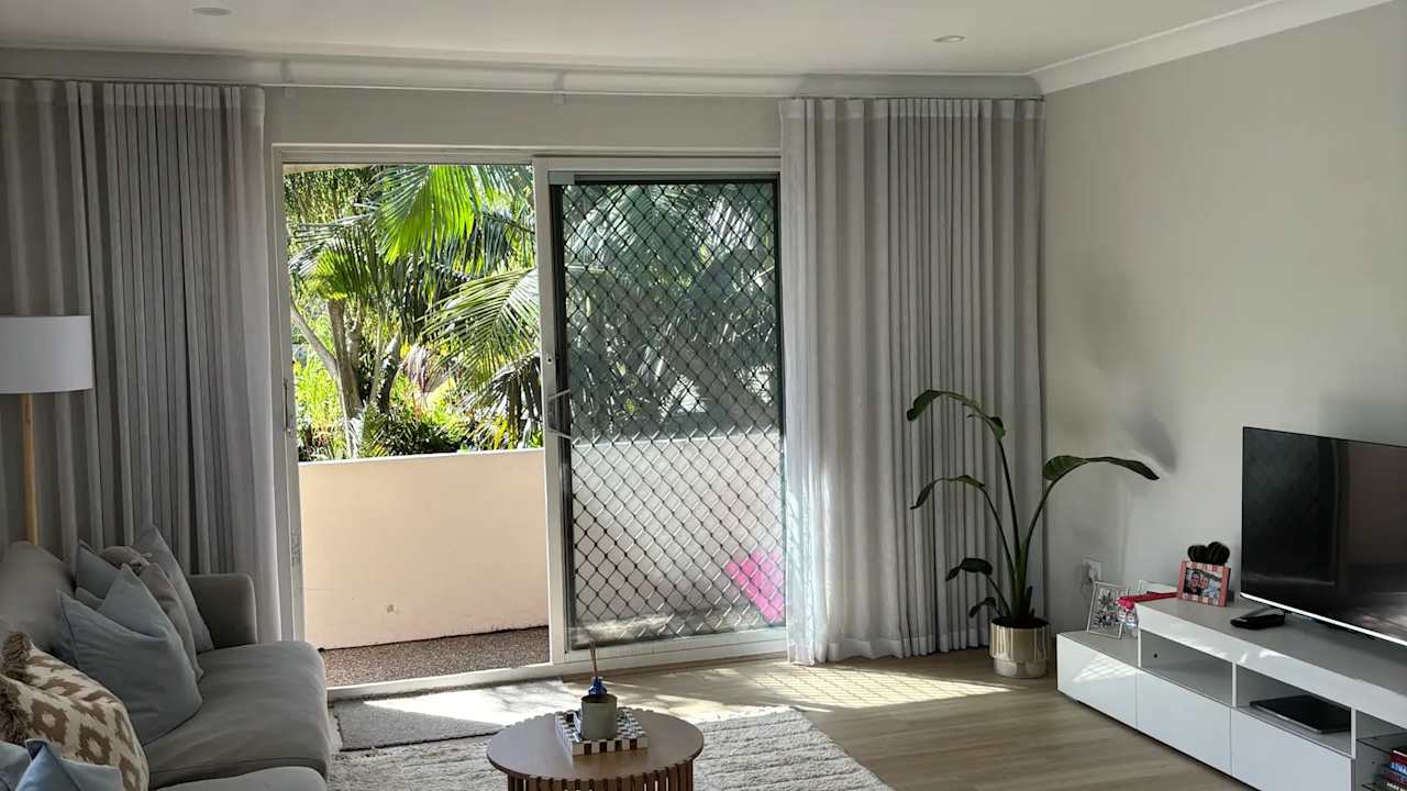 Furnished room in a flatshare