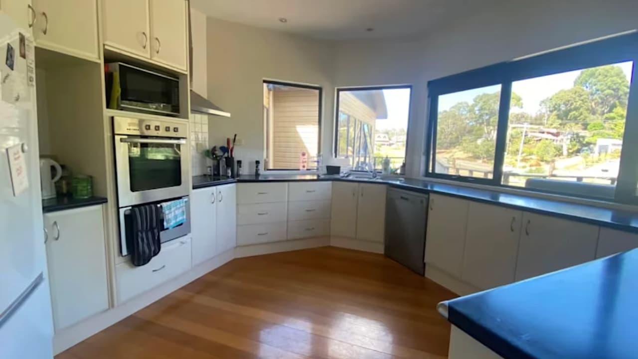 Room in a share house