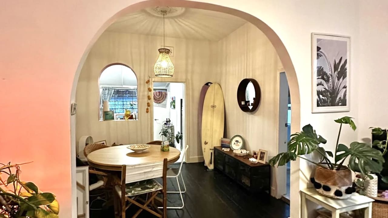 Furnished room in a share house