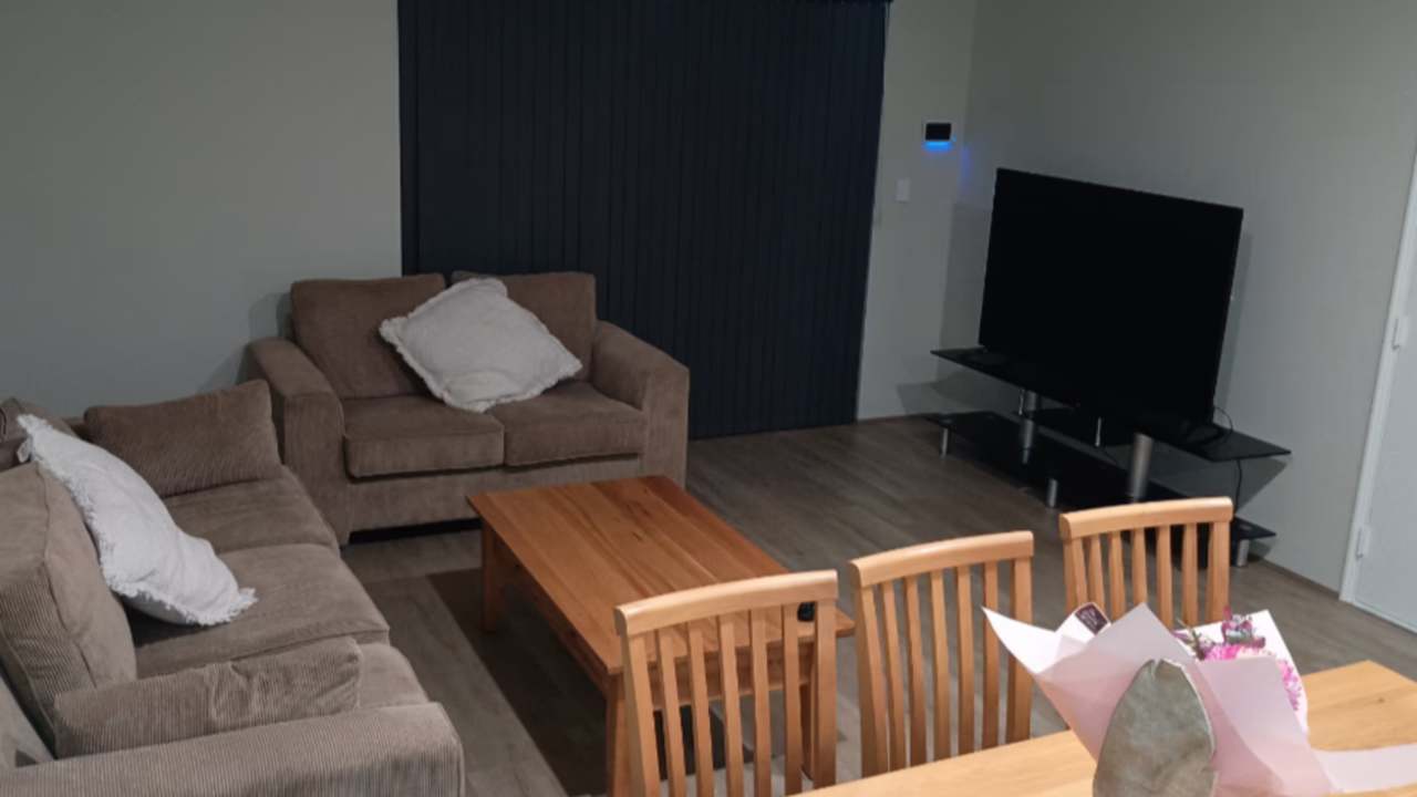 Furnished room with ensuite in a share house