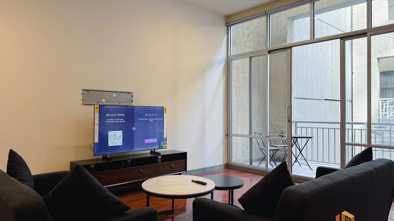 Furnished room in a flatshare