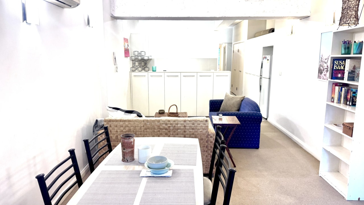 Whole property with 3 rooms for rent