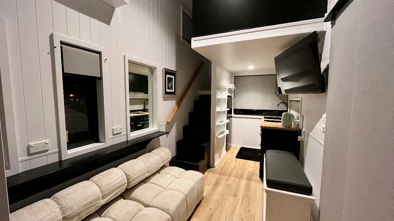 Furnished room granny flat for rent