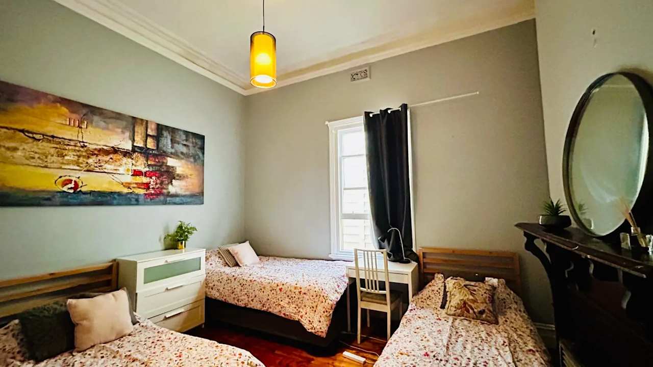 Furnished room in a share house