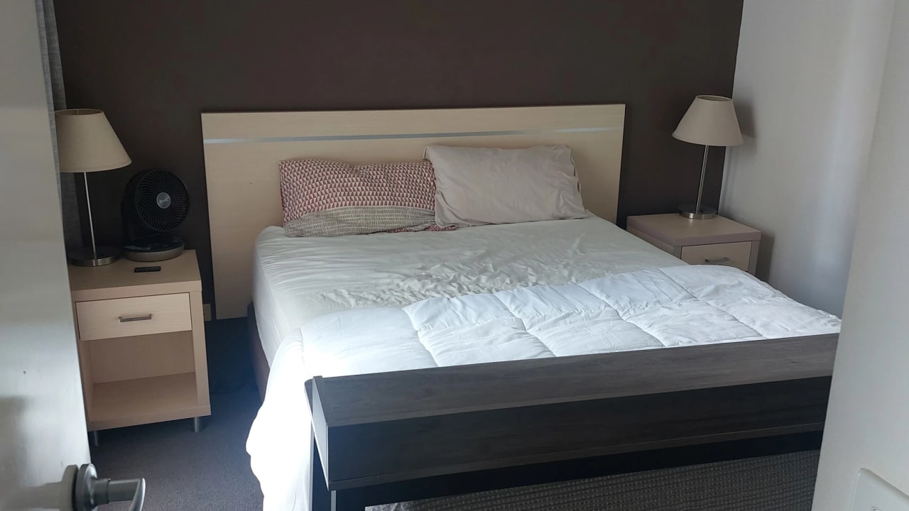 Furnished room with own bathroom