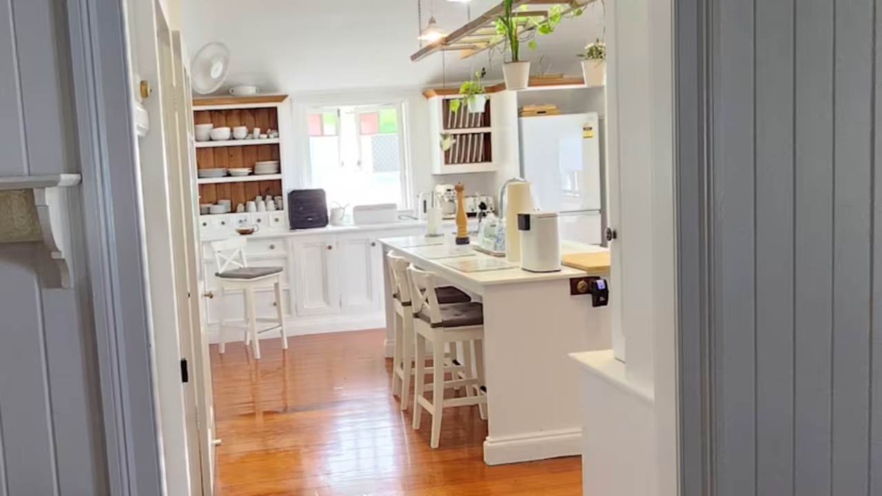 Furnished room with own bathroom