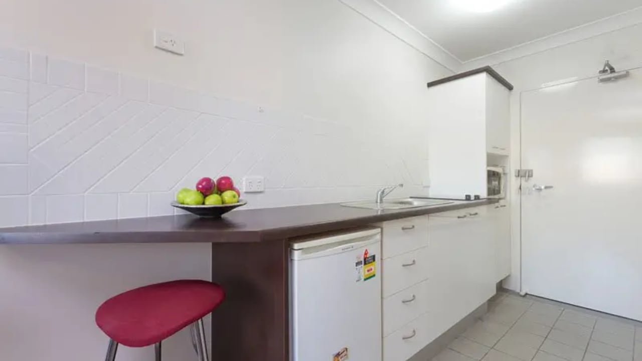 Furnished room studio flat for rent