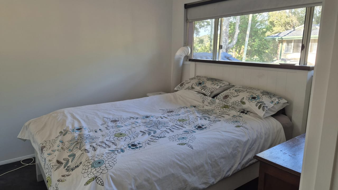 Furnished room with own bathroom