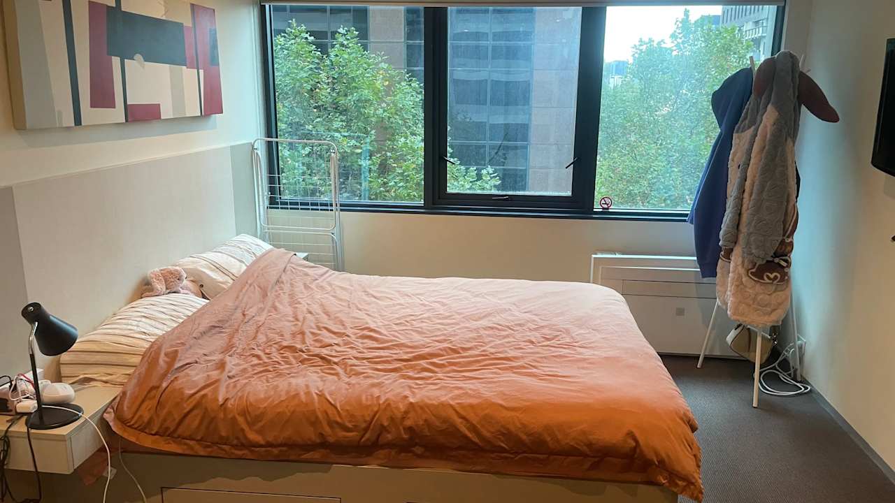 Furnished room studio flat for rent