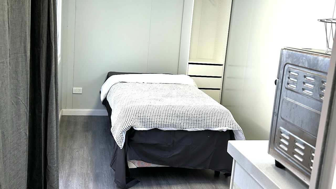 Furnished room granny flat for rent