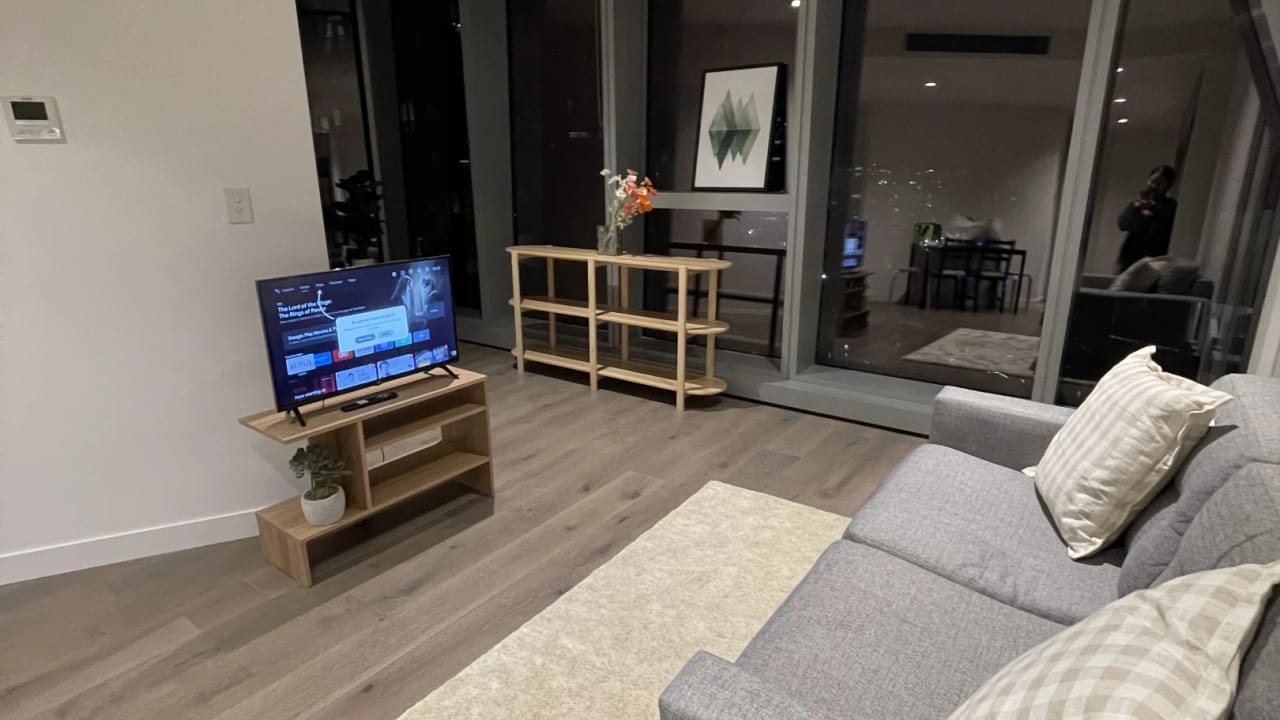 Furnished room with own bathroom