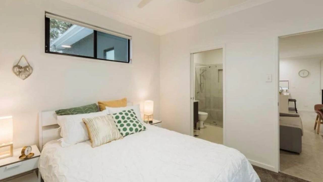 Furnished room with ensuite in a share house