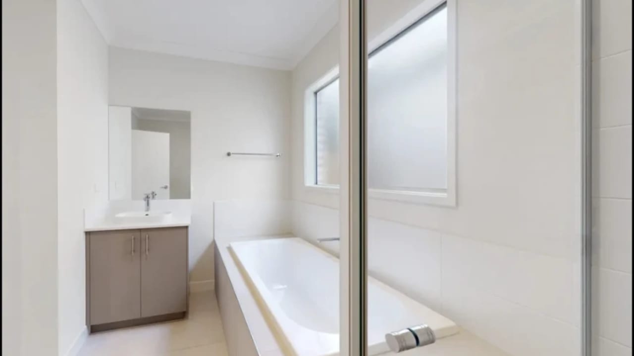 Room in a share house