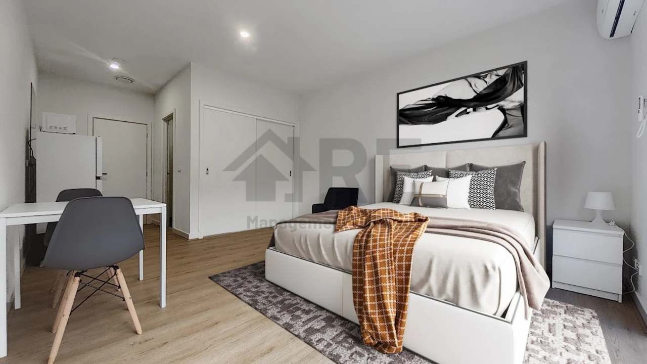 Furnished room with ensuite in a share house