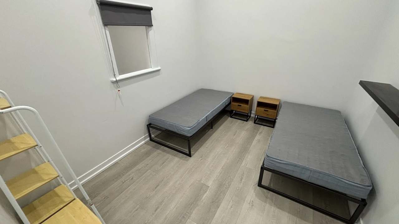 Furnished room in a flatshare