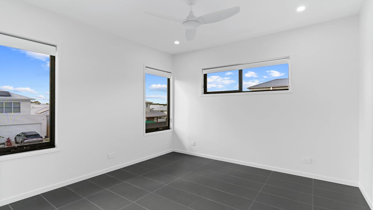 Room with ensuite in a share house