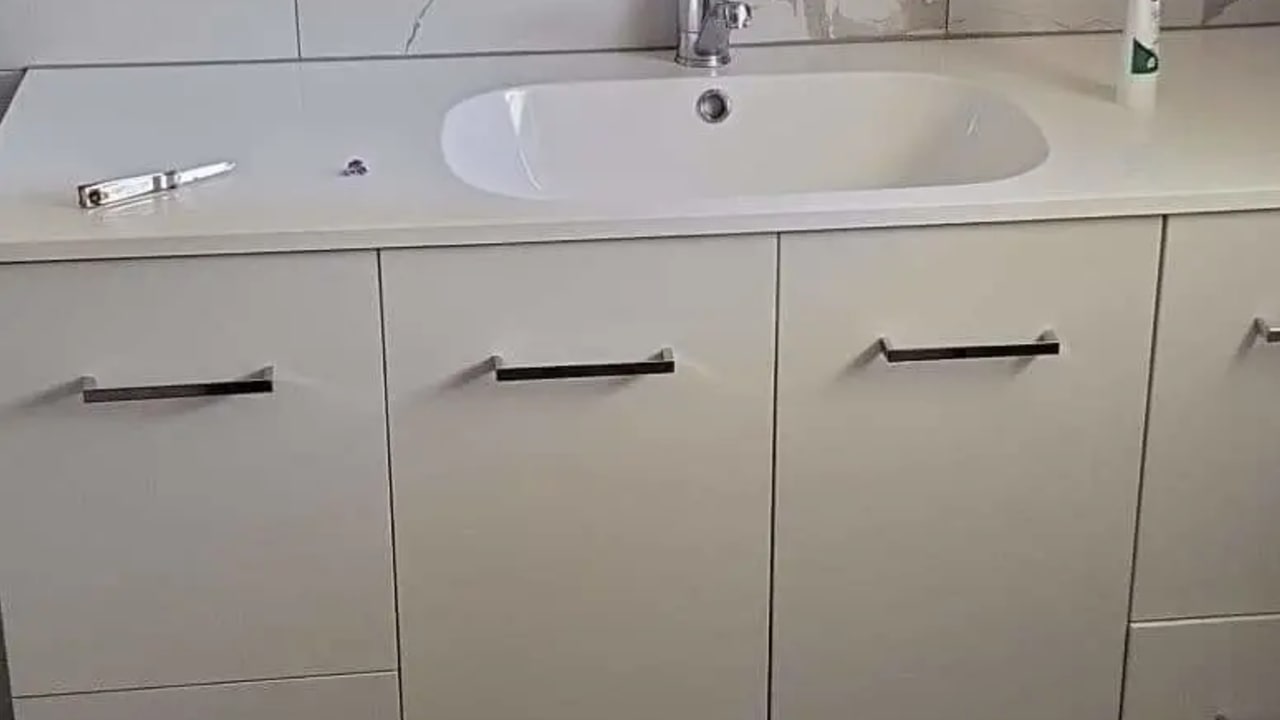 Unfurnished room with ensuite in a share house