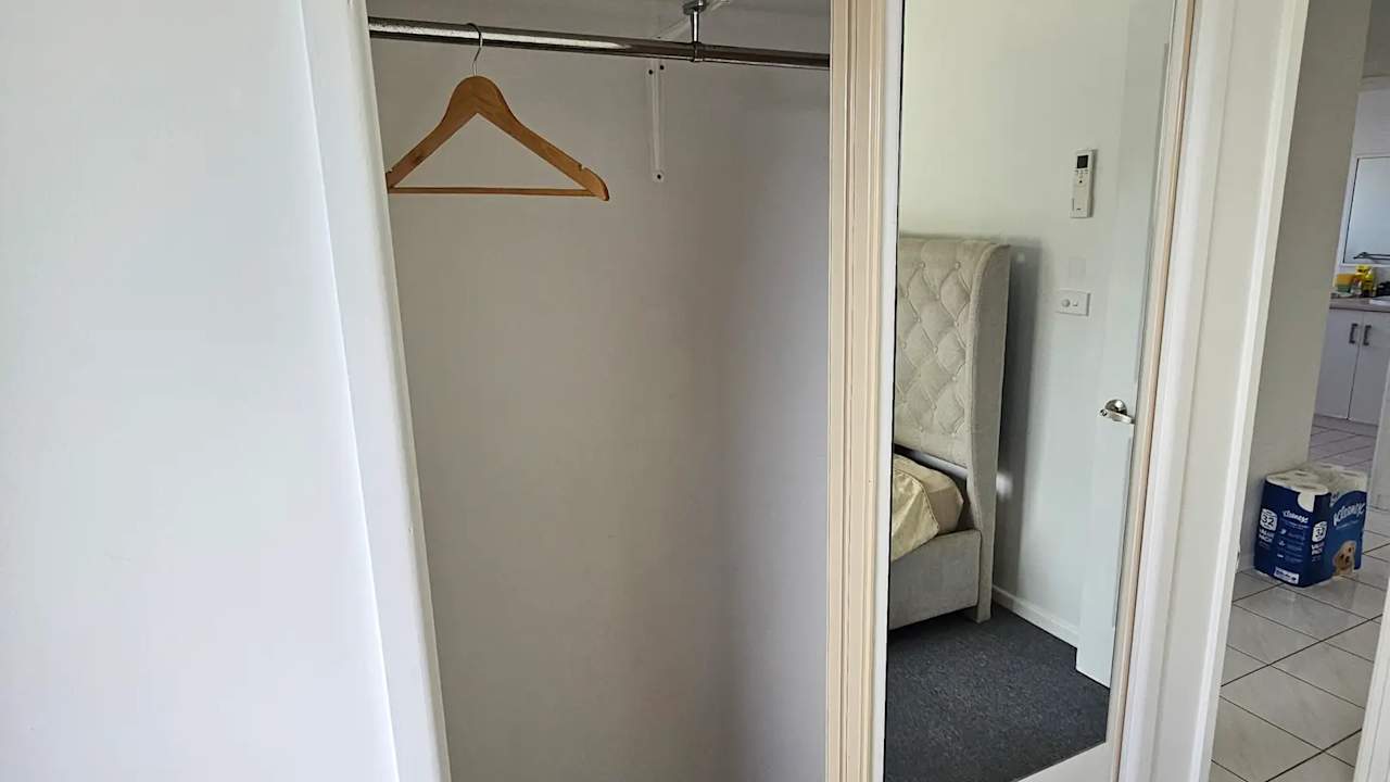 Furnished room with own bathroom