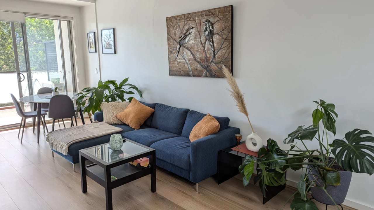 Furnished room with own bathroom