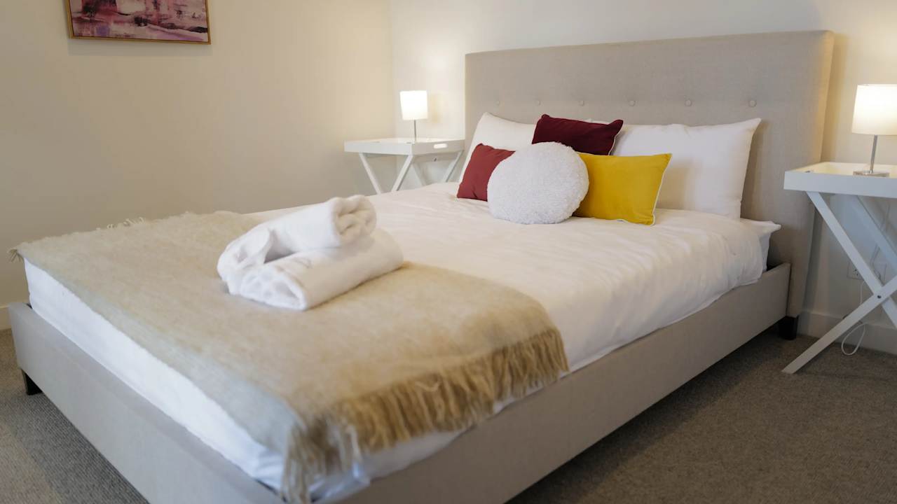 Whole property with 2 rooms for rent