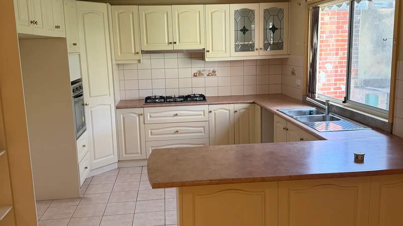 Room in a share house