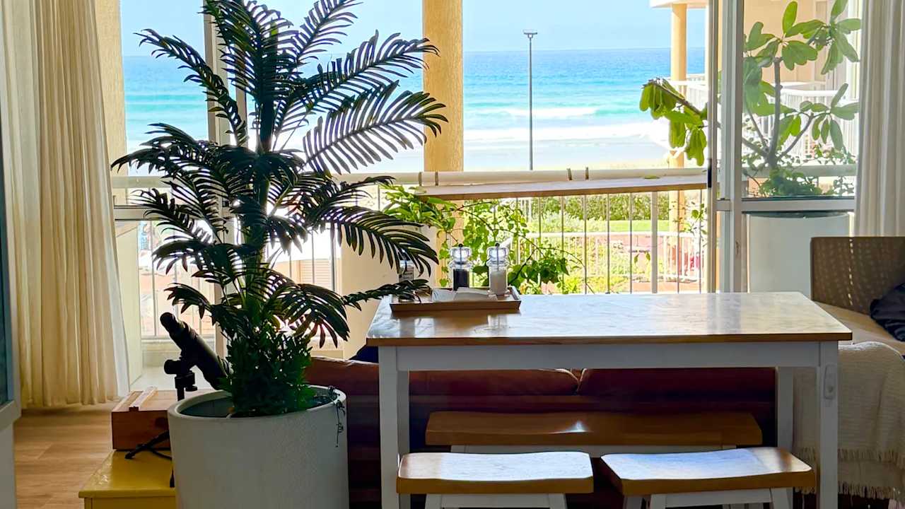 Whole property with 2 rooms for rent