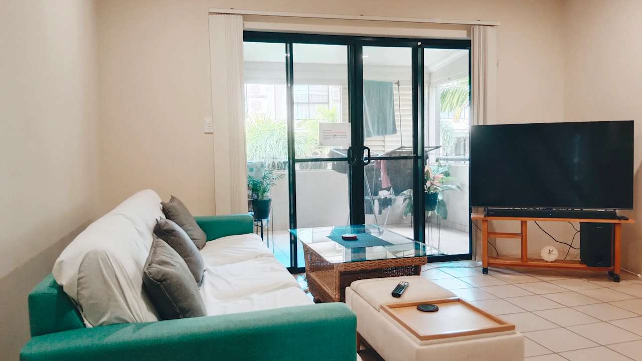 Furnished room in a flatshare