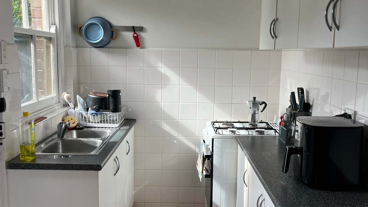 Whole property with 2 rooms for rent
