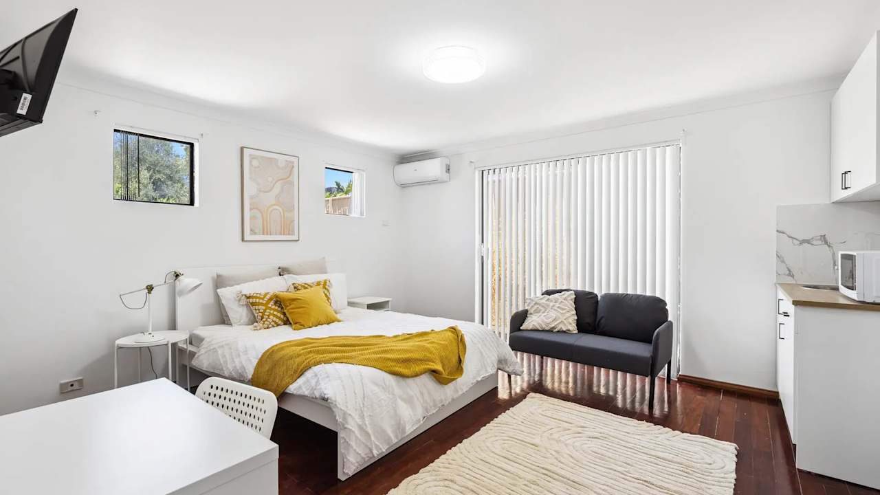 Furnished room with ensuite in a share house