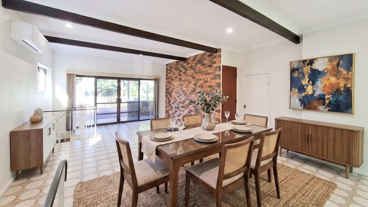 Whole property with 6 rooms for rent