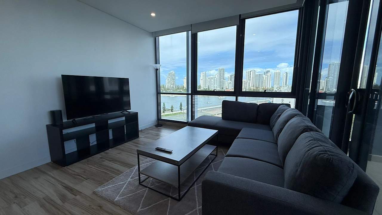 Furnished room with own bathroom