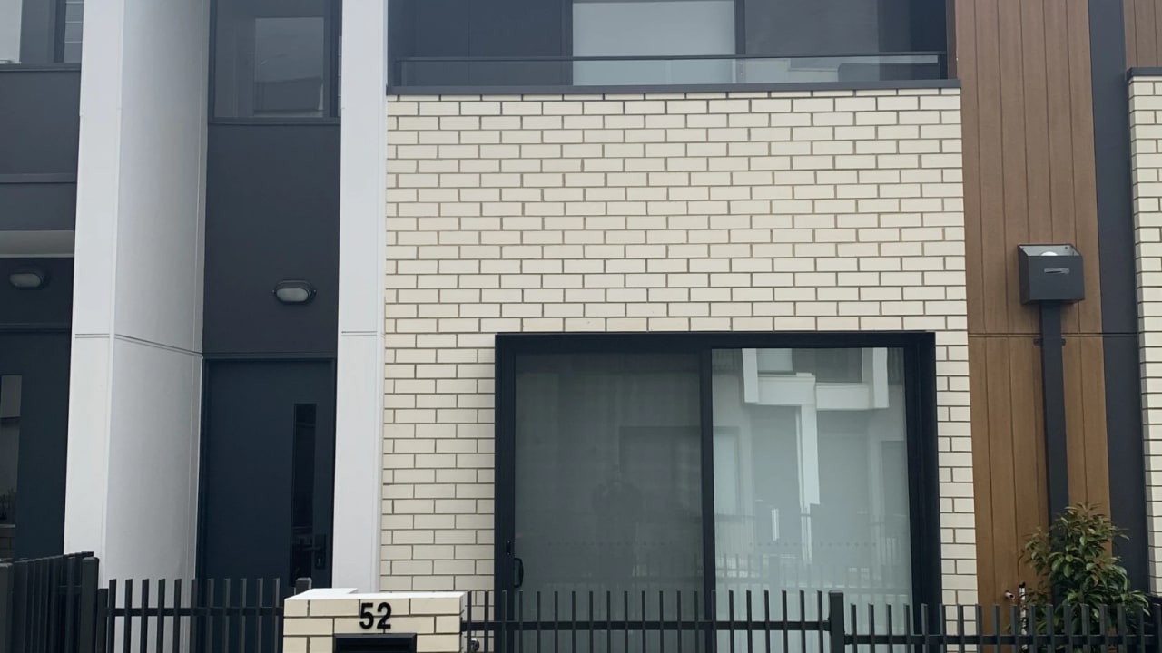 Unfurnished room with ensuite in a share house