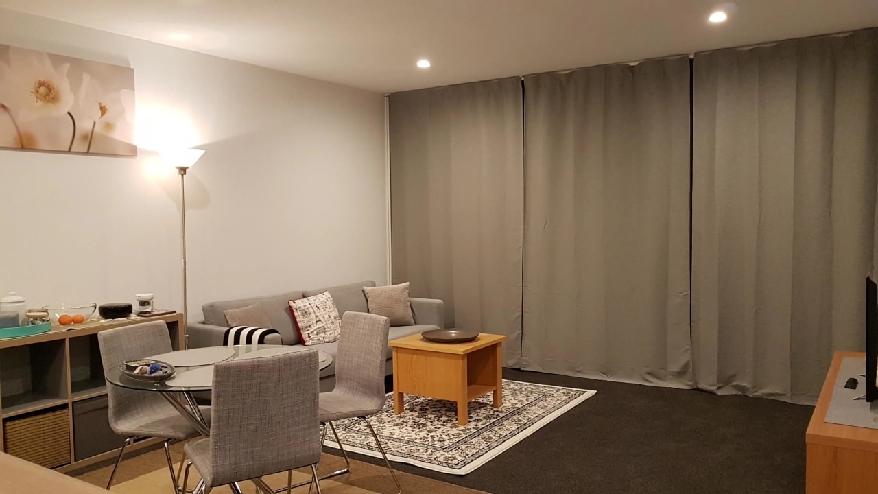 Furnished room in a flatshare