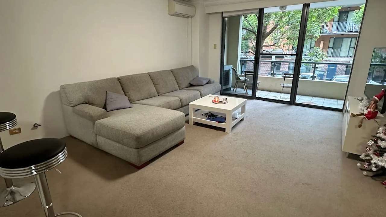 Furnished room with own bathroom