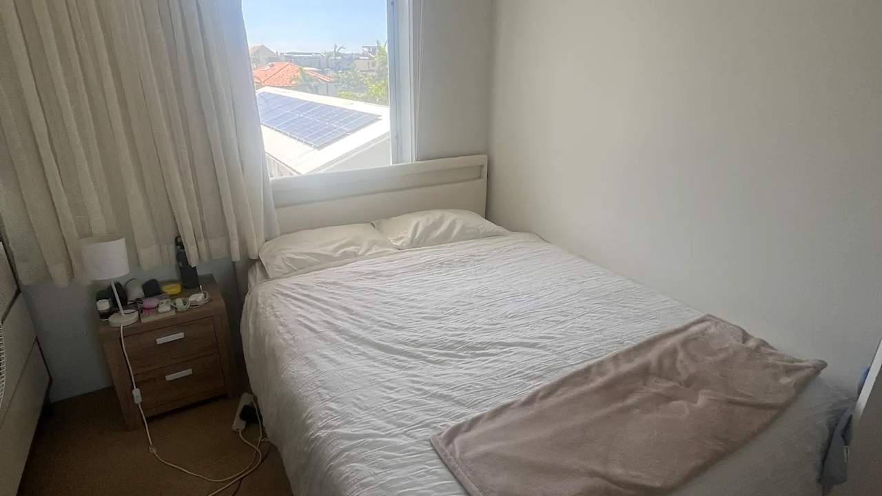 Furnished room with own bathroom