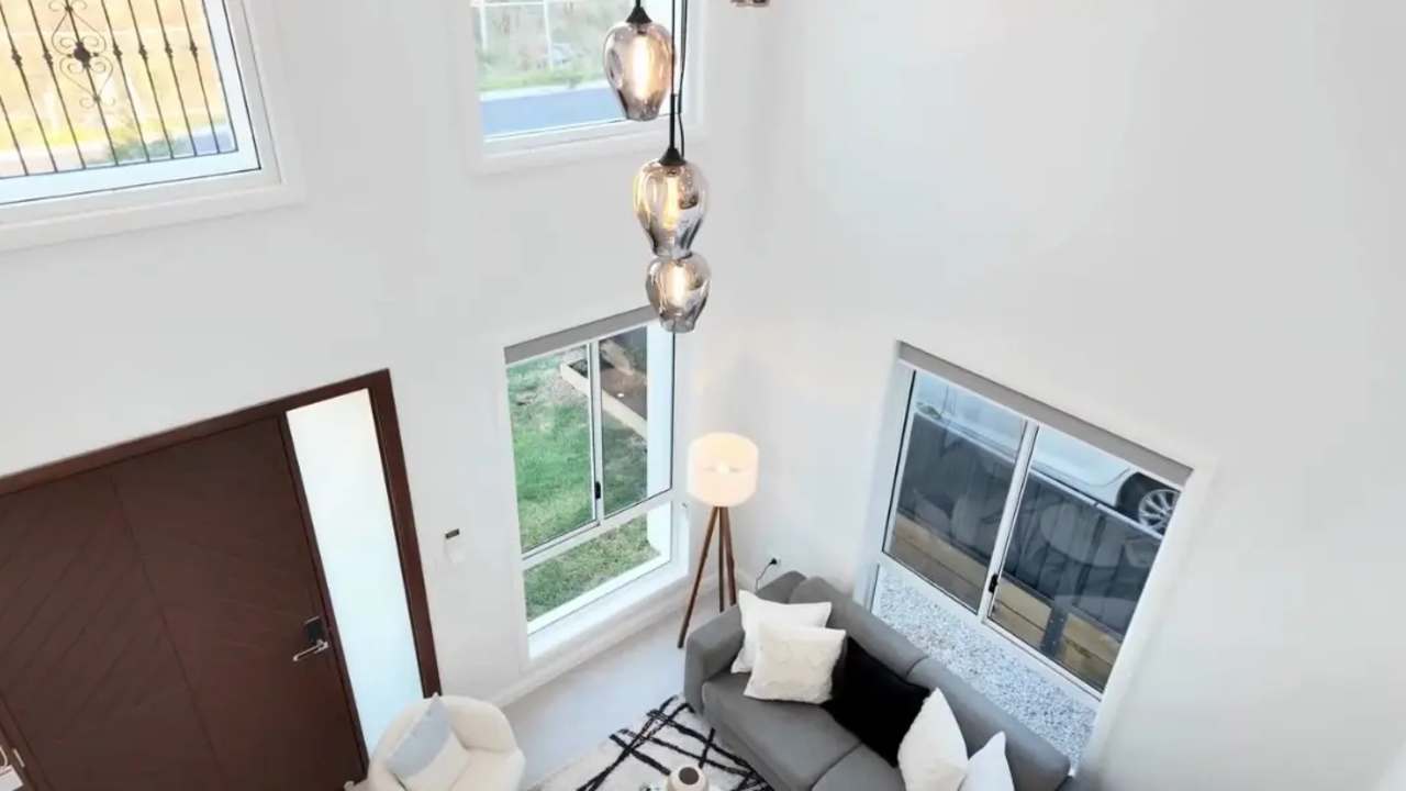 Furnished room with own bathroom