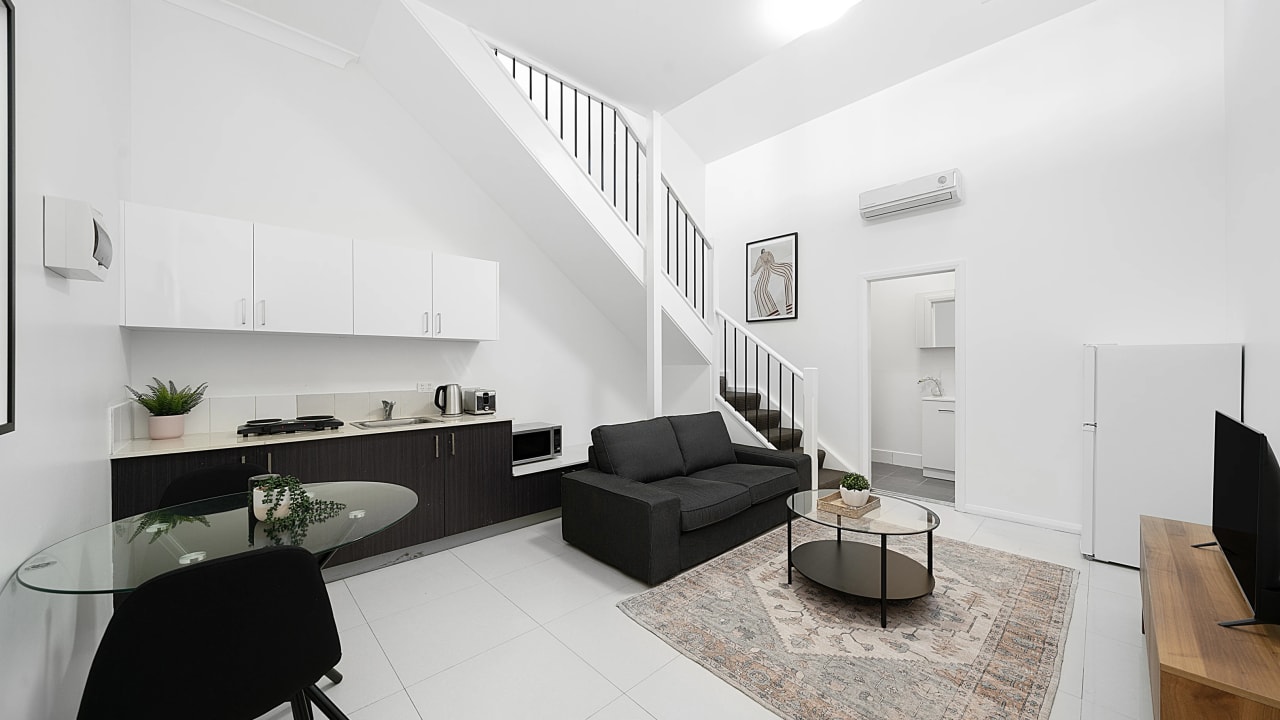 Room studio flat for rent