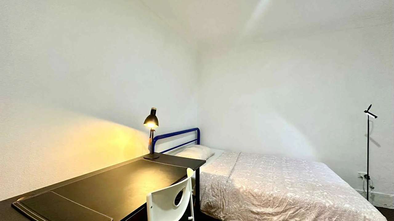 Room with ensuite in a share house