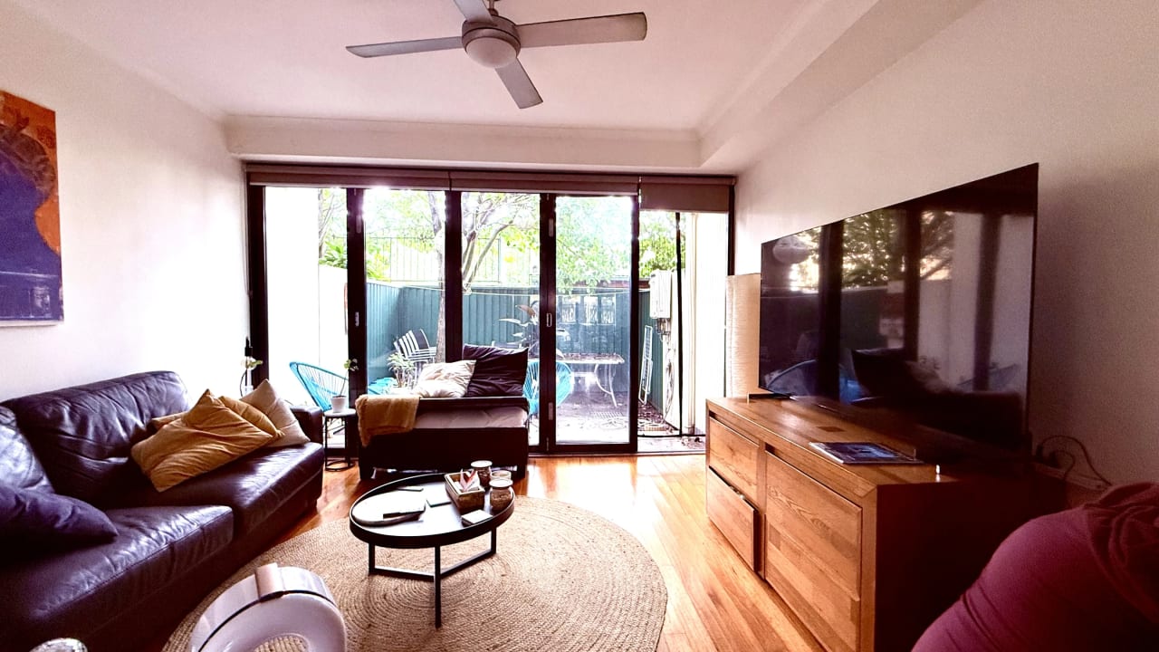 Unfurnished room in a share house