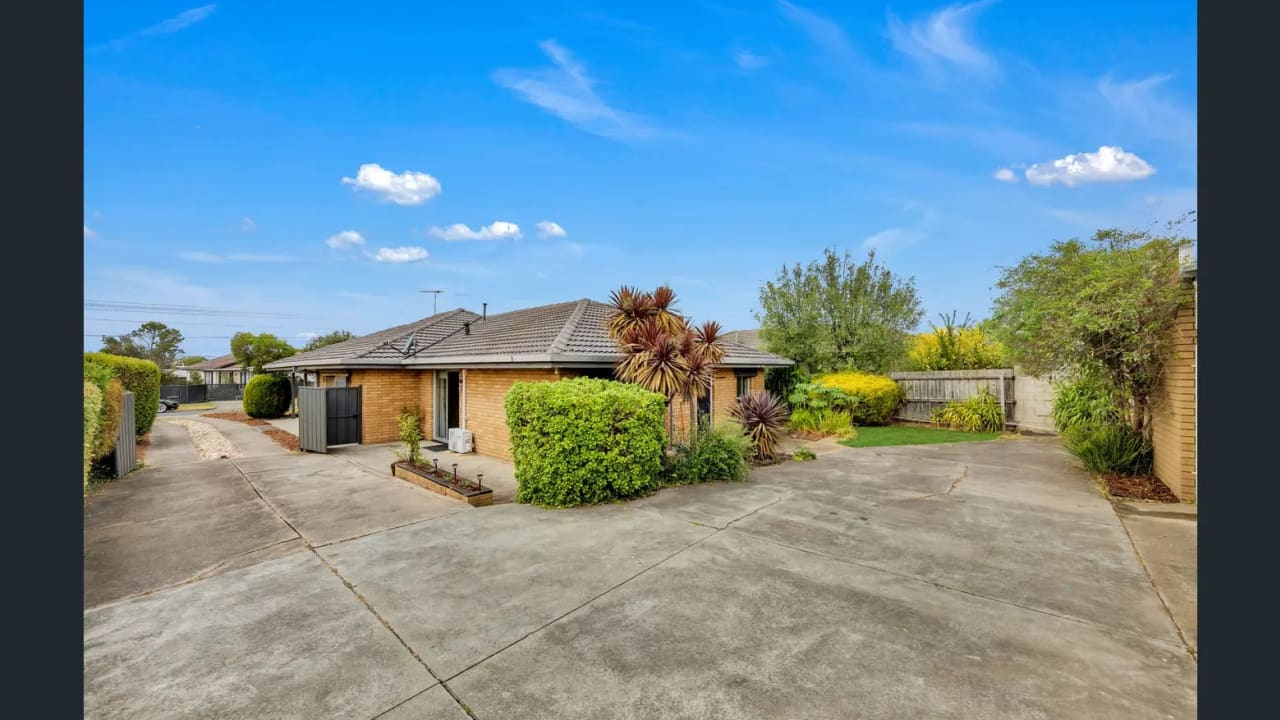 Whole property with 4 rooms for rent