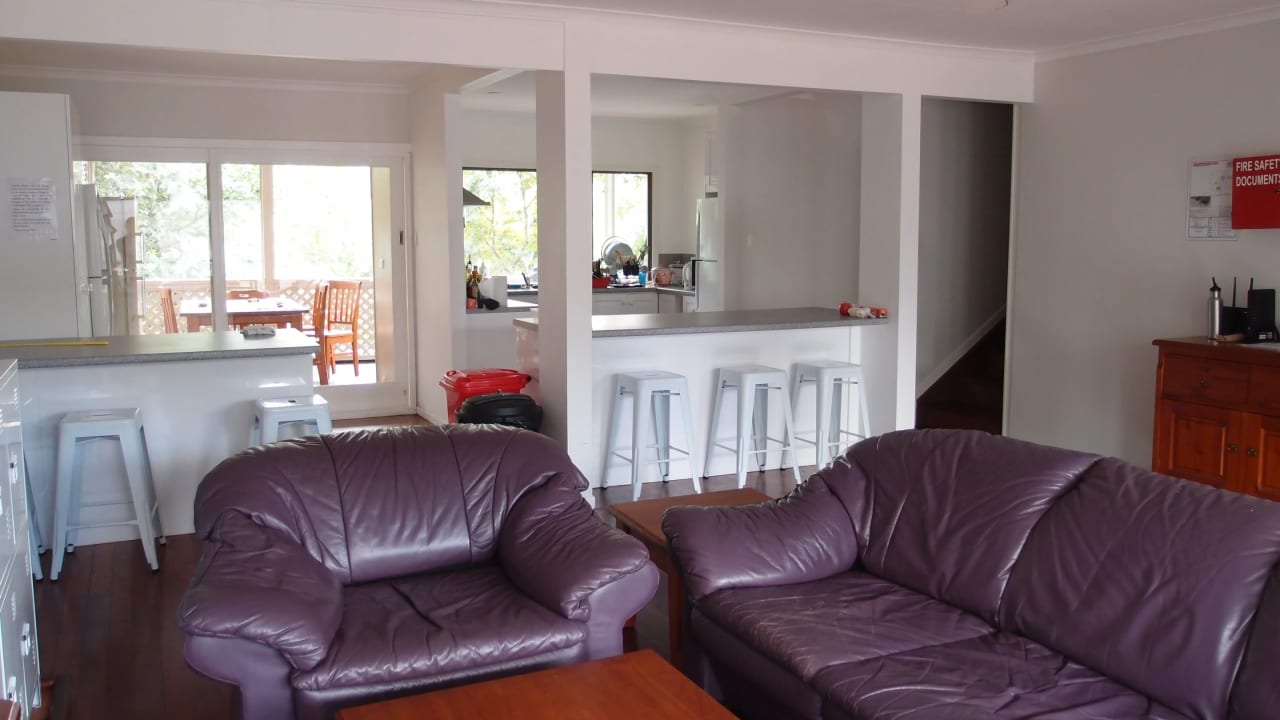 Room in a share house