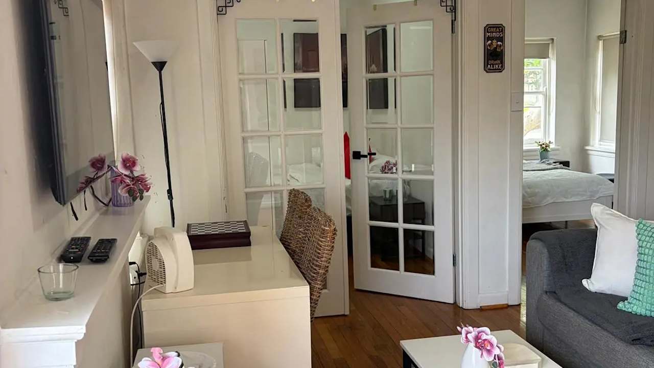 Whole property with 3 rooms for rent